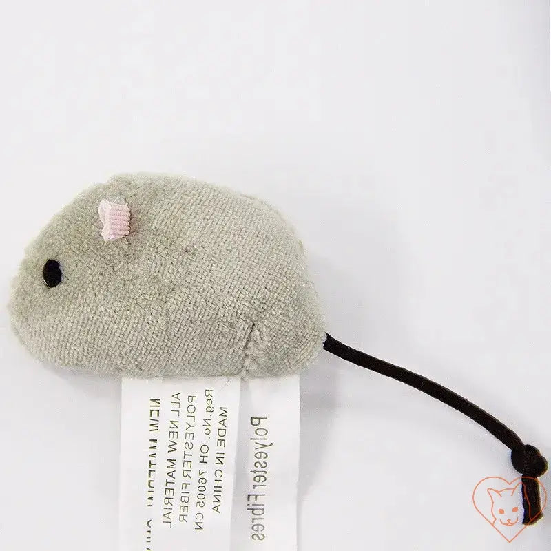 Soft plush simulation mouse toy for cats, ideal for interactive play and engaging their natural instincts.