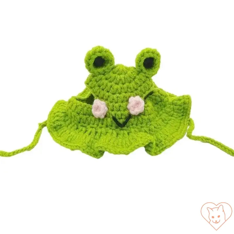 Hand-made green frog hat for cats and small dogs, perfect for photoshoots and fun occasions.